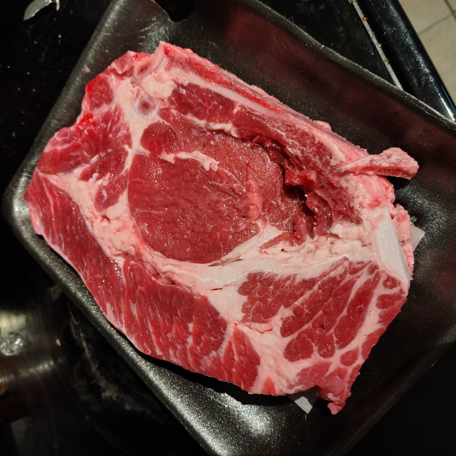 chuck ribeye and grilled poblanos 🥩